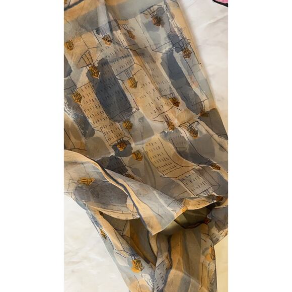 Vintage VERA Neumann Scarf ~ Ladybug Signed ~ sheer ~ Gray - Picture 4 of 8